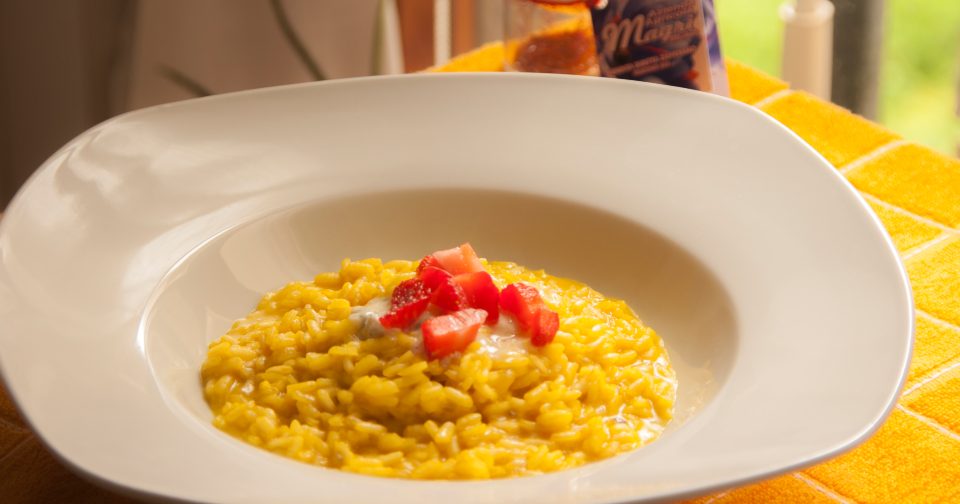 Ricetta Risotto allo zafferano con e fragole