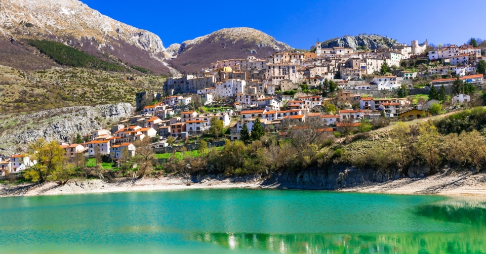 Quali sono le località in Abruzzo facilmente raggiungibili da Roma?