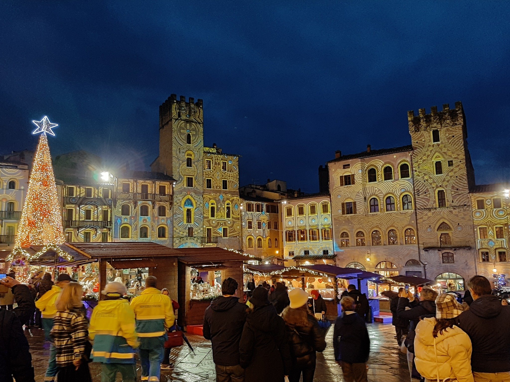 Turisti raccontano. Luci, colori e "calore" passeggiando tra i