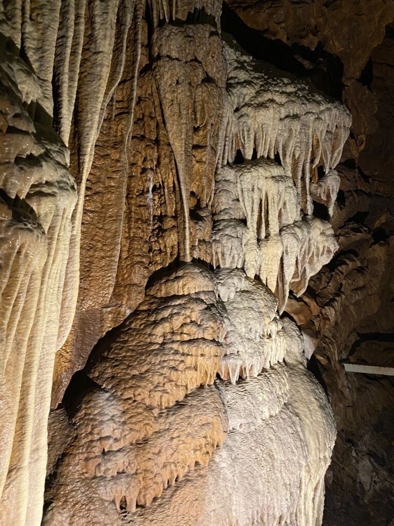 Grotte falvaterra