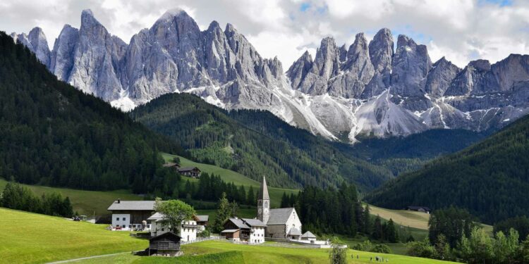 Hiking Dolomites