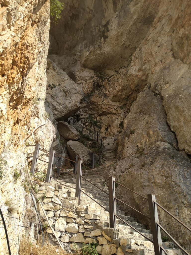 grotte del cavallone