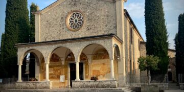 santuario di santa maria del frassino peschiera del garda