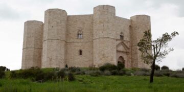 Castel del monte, andria, puglia