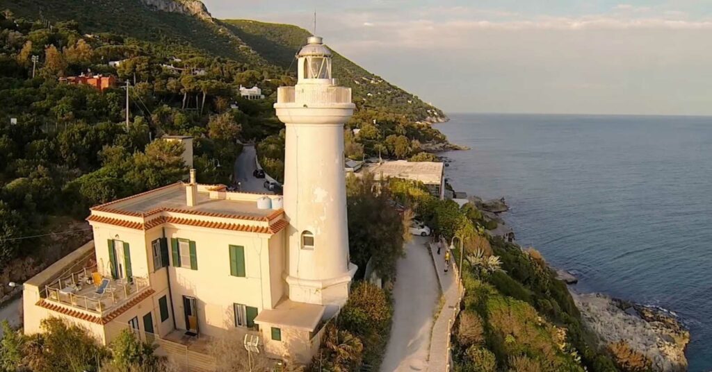 faro di capo circeo