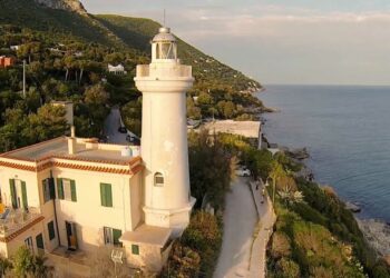 faro di capo circeo