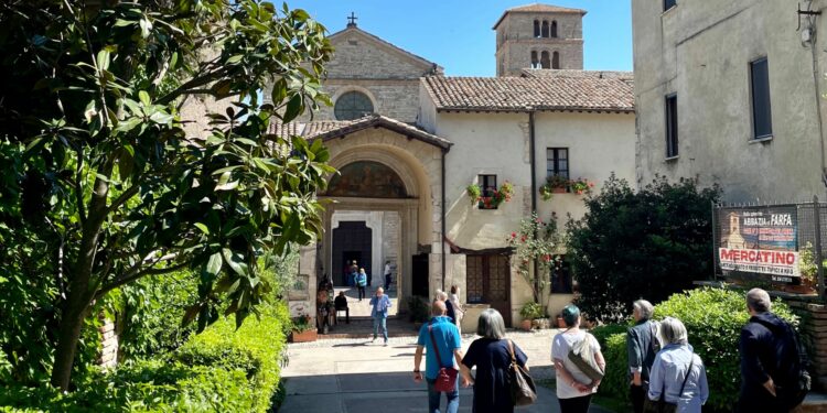 Abbazia di Farfa a Fara in Sabina