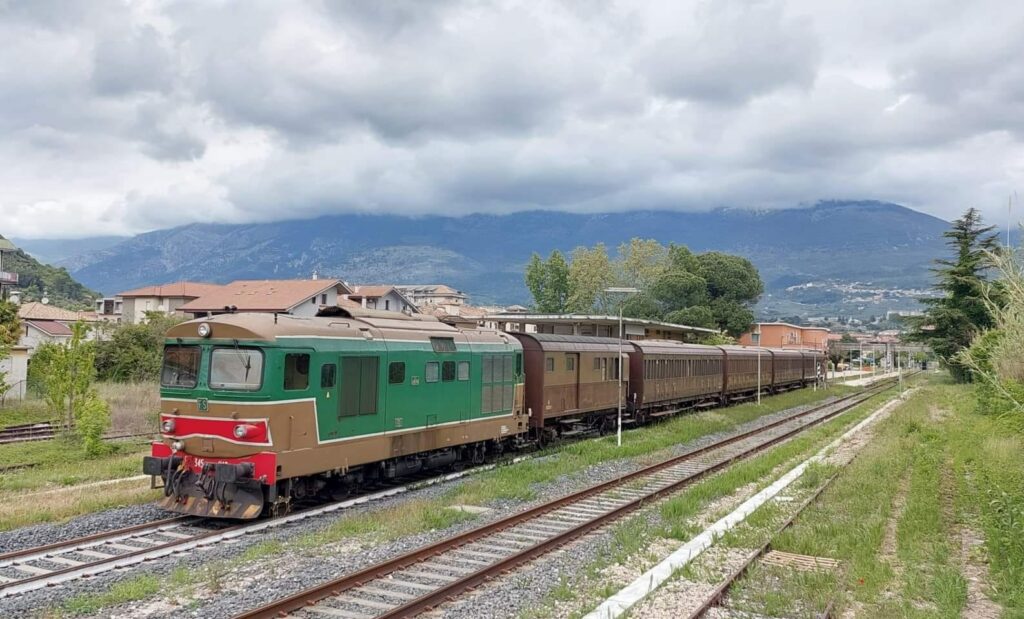 treno magna grecia