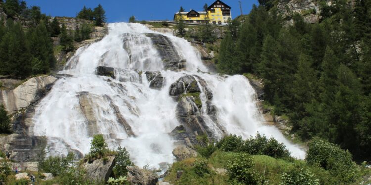 Cascata del Toce