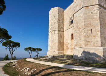 castel del monte puglia