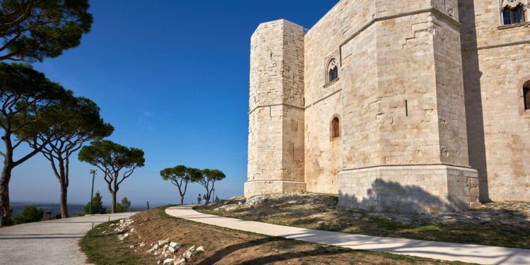 castel del monte puglia