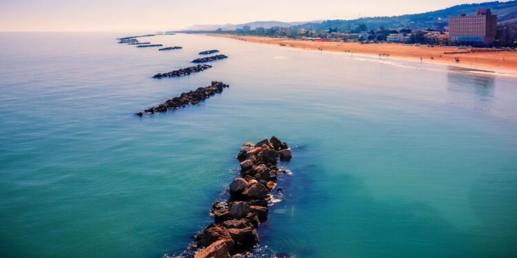 spiaggia di roseto degli abruzzi