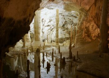 grotte di frasassi