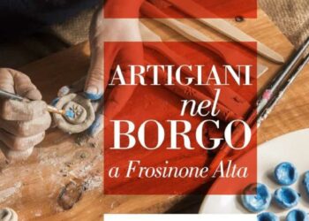 Ogni prima domenica del mese, il centro storico di Frosinone si anima con "Artigiani nel Borgo a Frosinone Alta", un'iniziativa pensata per promuovere l'artigianato di qualità.