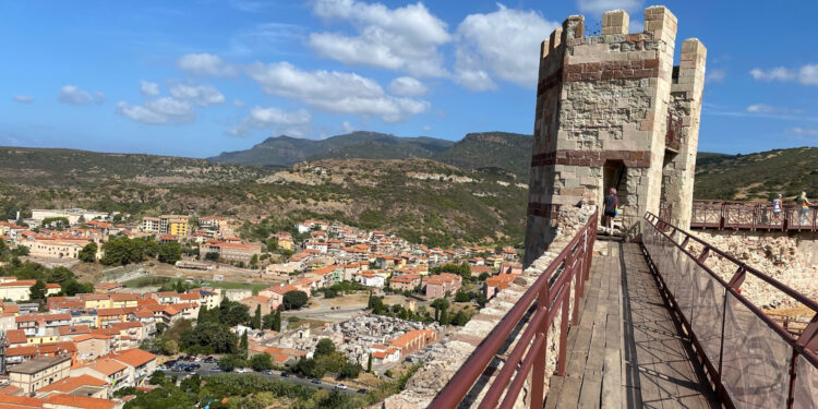 Castello Malaspina (Castello di Serravalle)