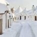 trulli alberobello neve